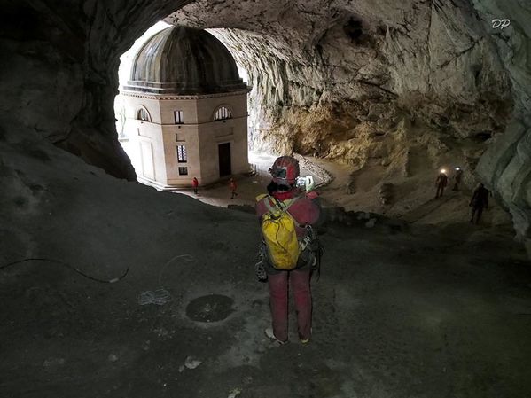 Clicca per vedere l'immagine alla massima grandezza